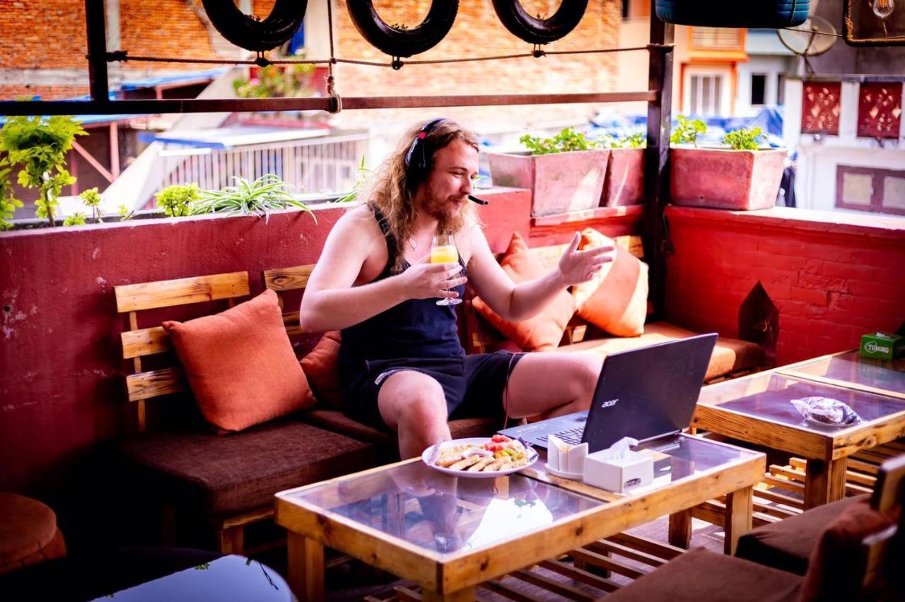 Holiday Hostel Kathmandu Bagian luar foto