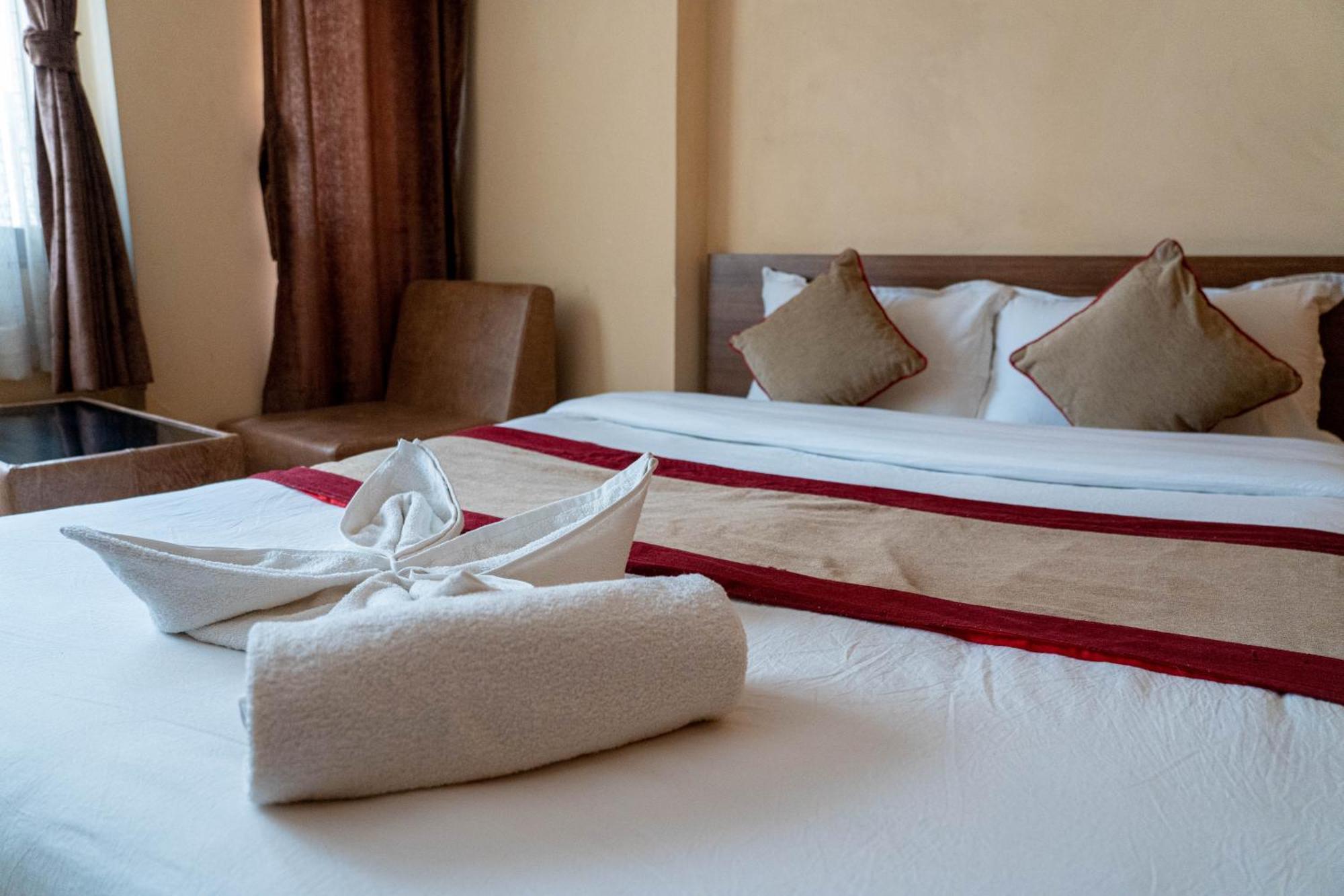Holiday Hostel Kathmandu Bagian luar foto