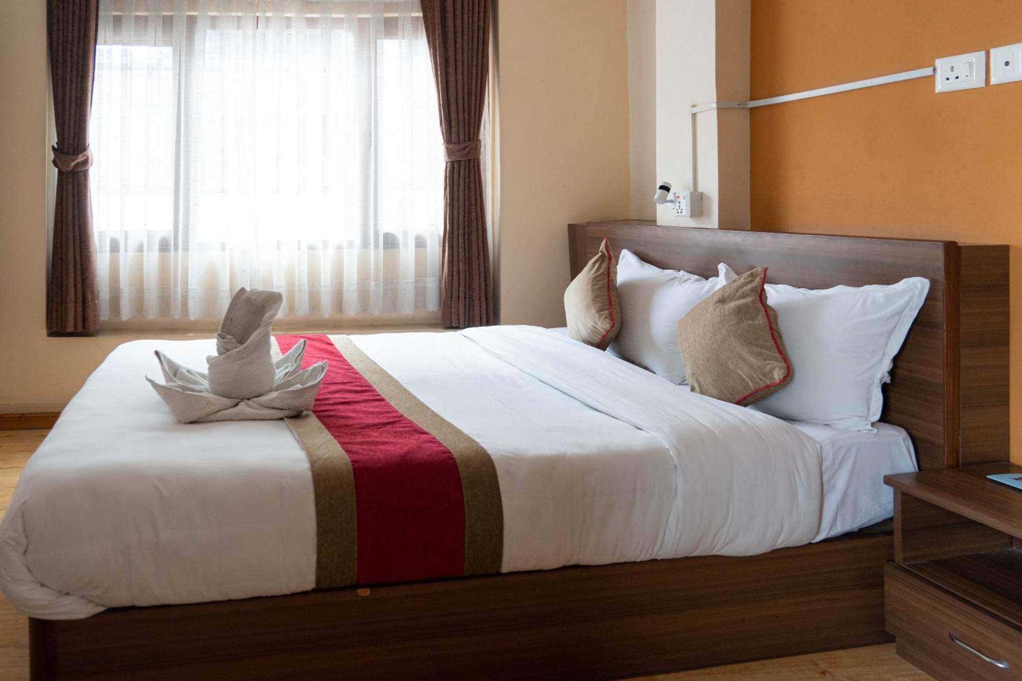 Holiday Hostel Kathmandu Bagian luar foto