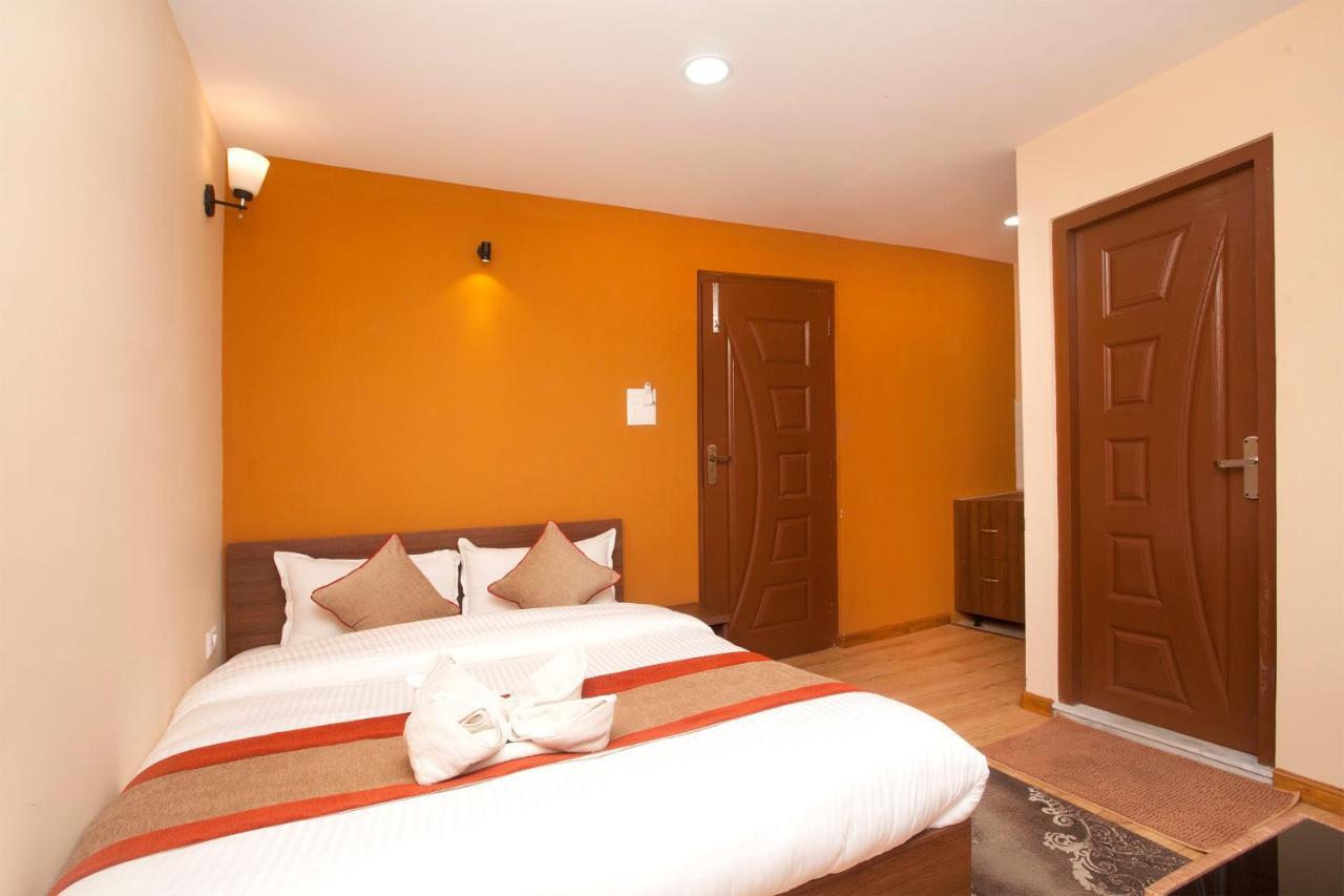 Holiday Hostel Kathmandu Bagian luar foto
